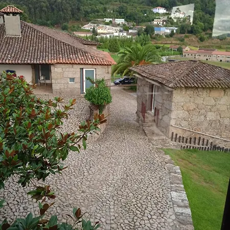 Casa de Campo Quinta Dos Campos - 2 *
